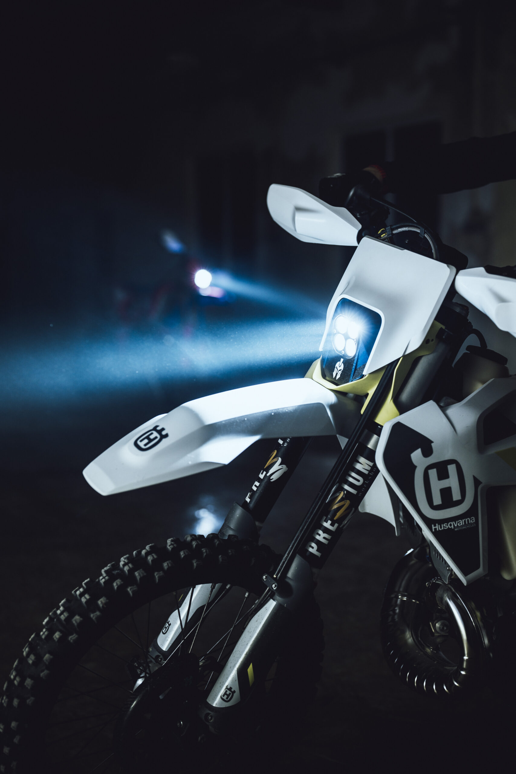 MX_Spartan-250123-ZK-00002 Husqvarna LED Headlight